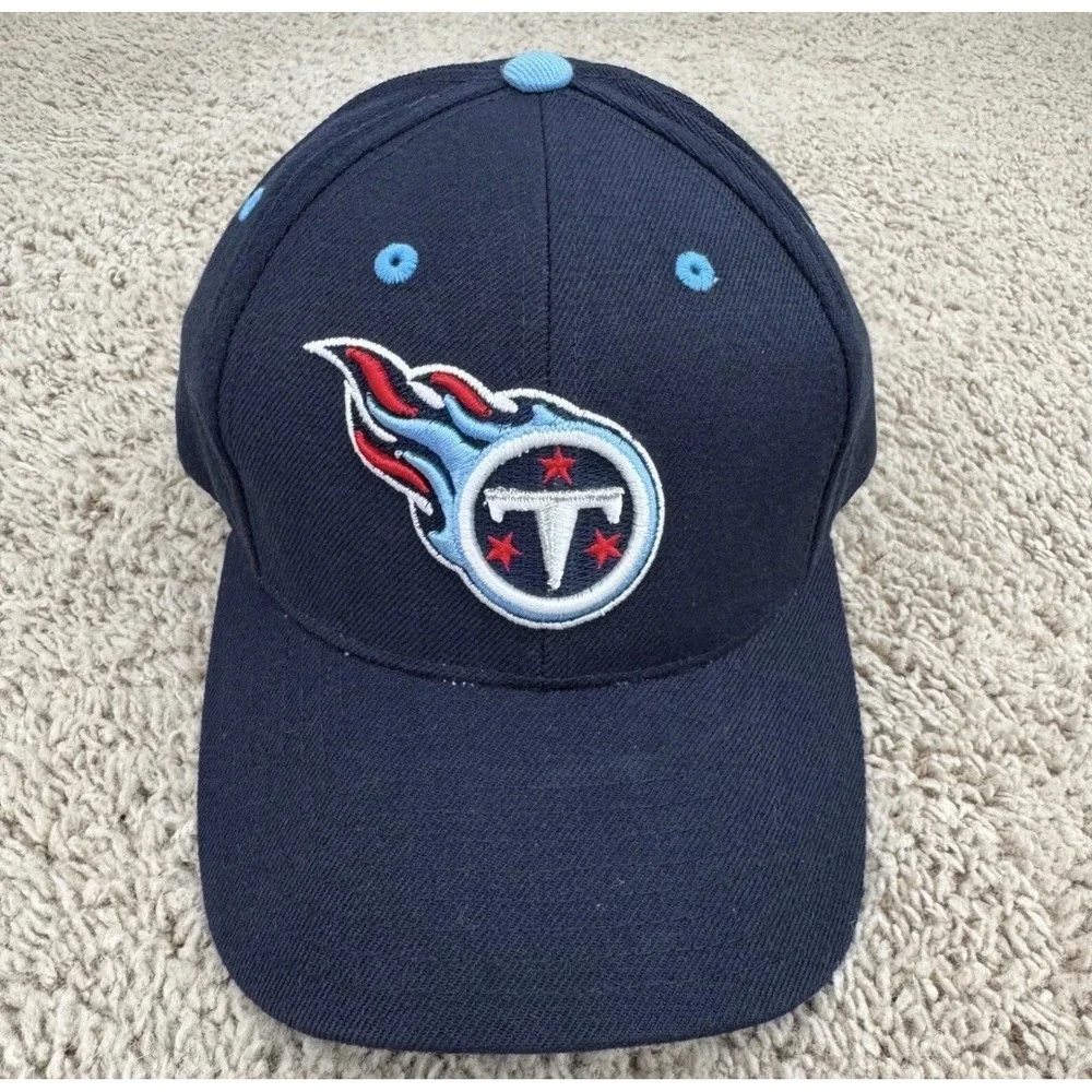Tennessee Titans Hat Reebok Navy Core Classic 3D Logo StrapBack Vtg 2000 Cap NWT